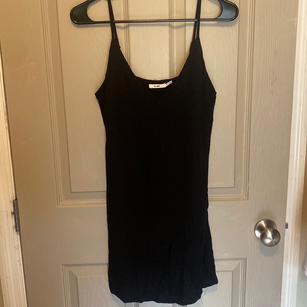 Francesca’s Black Dress​
